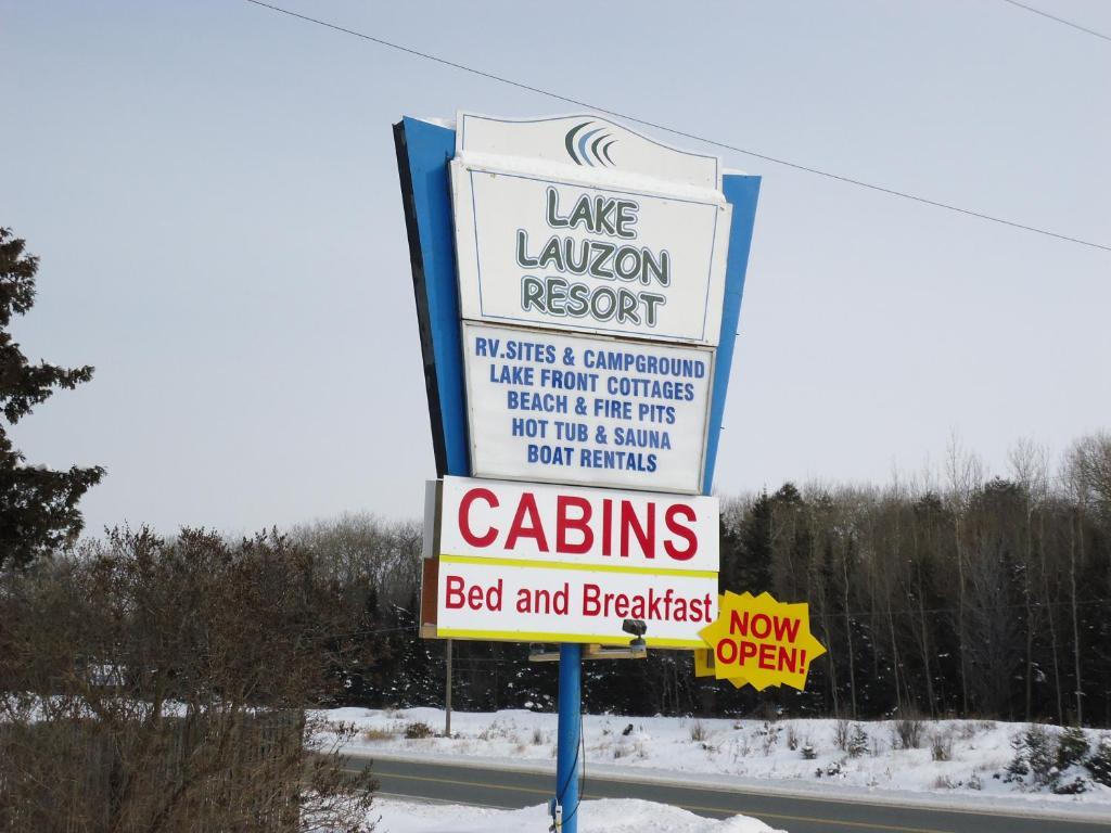 Lake Lauzon Resort Blind River Екстериор снимка